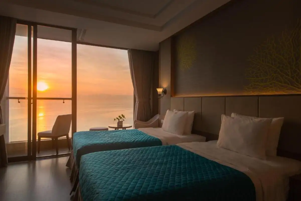 Hình ảnh minh họa: Deluxe Sea View With Balcony