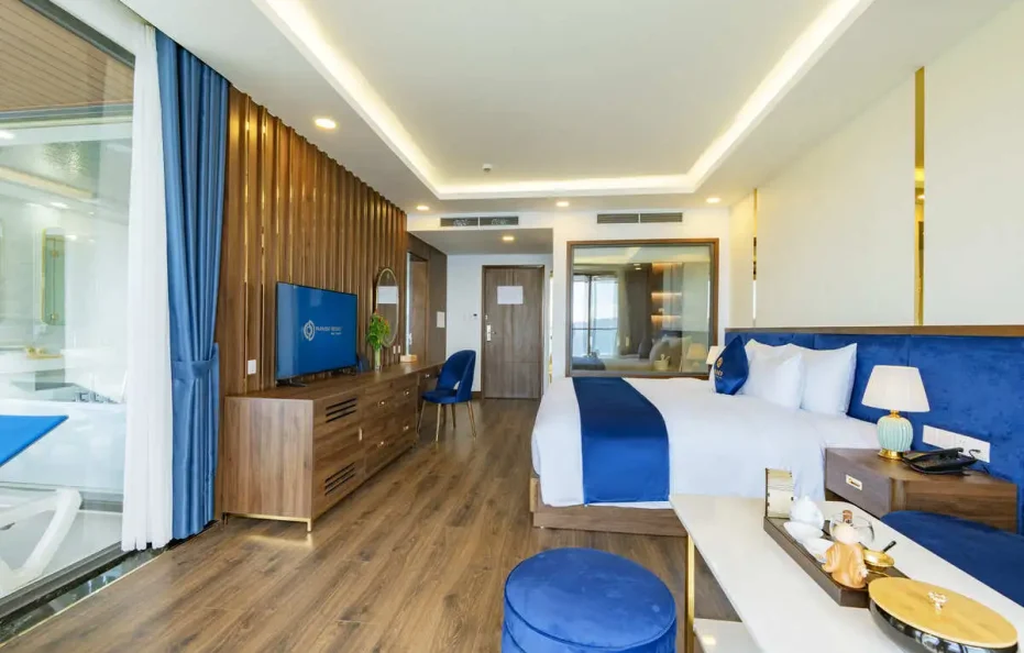 Premier Ocean Suite