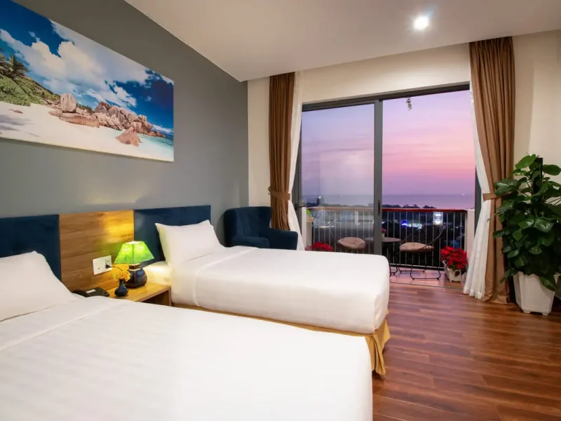 Hình ảnh minh họa: Deluxe Seaview With Balcony