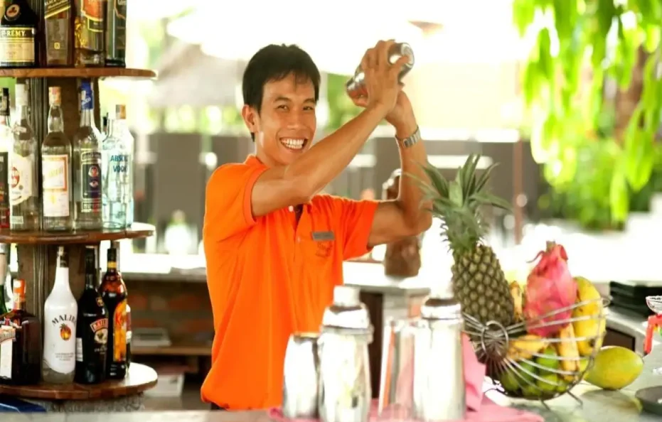 Vinh Hung Riverside Resort & Spa