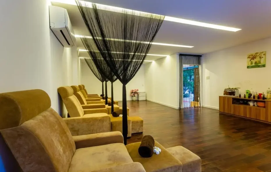 Vinh Hung Riverside Resort & Spa
