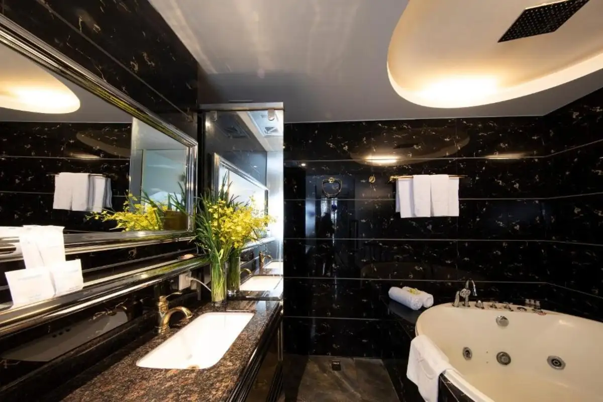 Hình ảnh minh họa: Vip 3a With Balcony