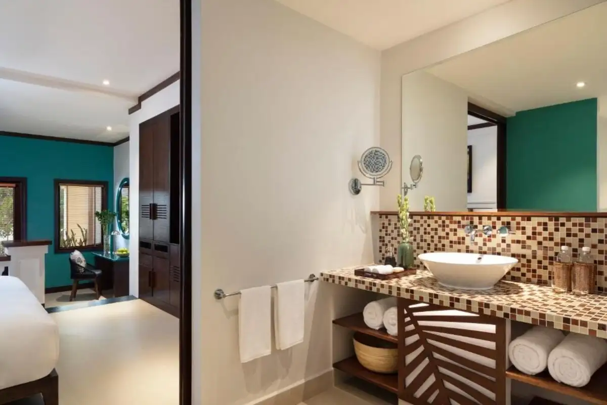 Hình ảnh minh họa: Deluxe Balcony Room