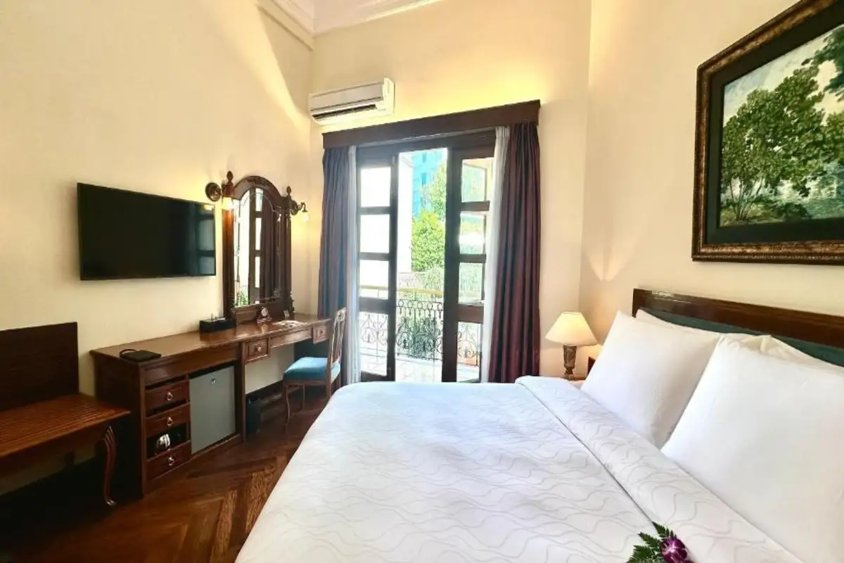 Hình ảnh minh họa: Century Pool Deluxe