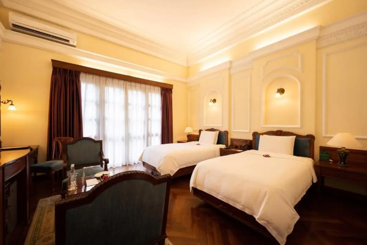 Hình ảnh minh họa: Century Pool Deluxe