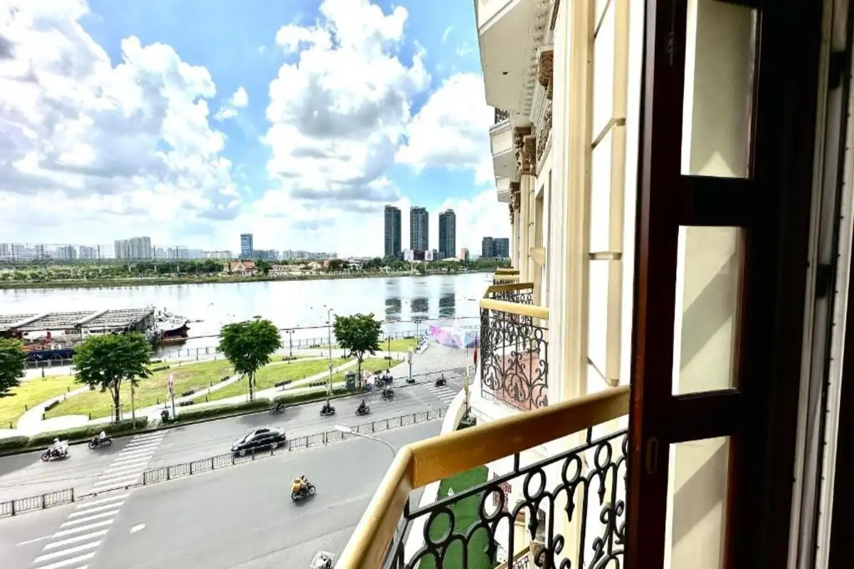 Hình ảnh minh họa: Century River Deluxe