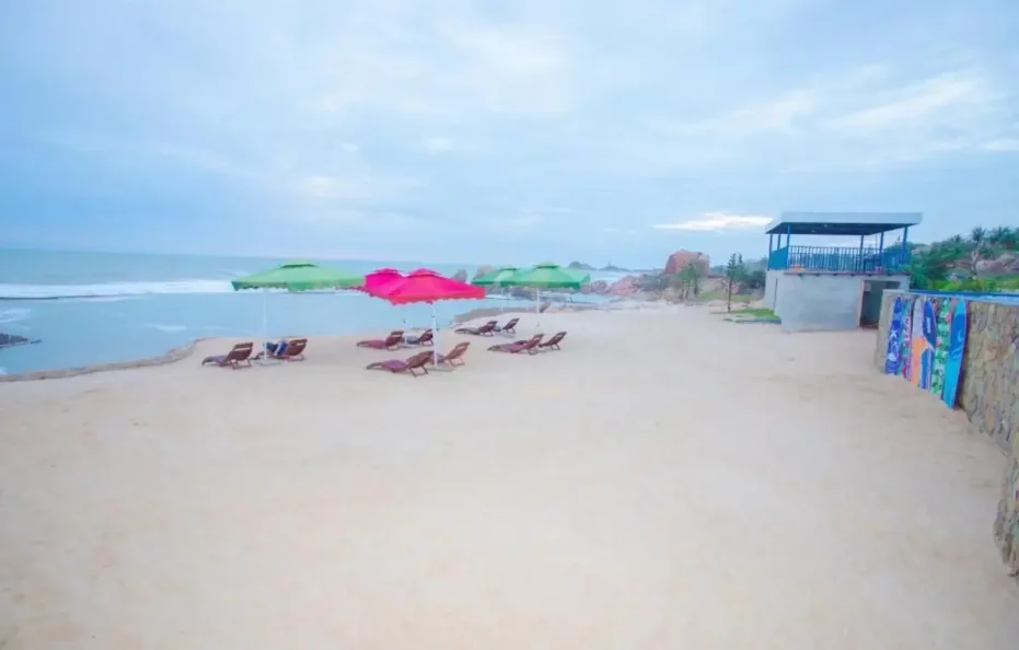 Adora Bay Kê Gà Beach Resort