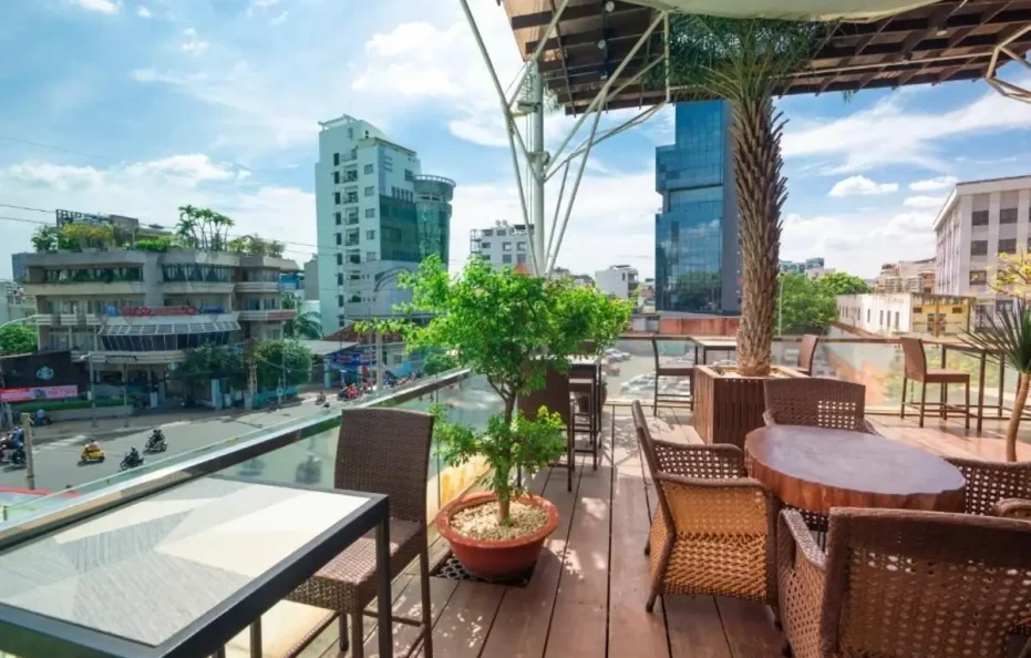 Lotus Saigon Hotel