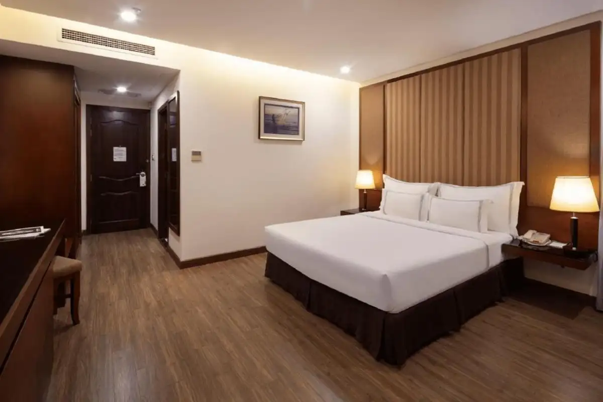 Hình ảnh minh họa: Premier Window (queen-bed)