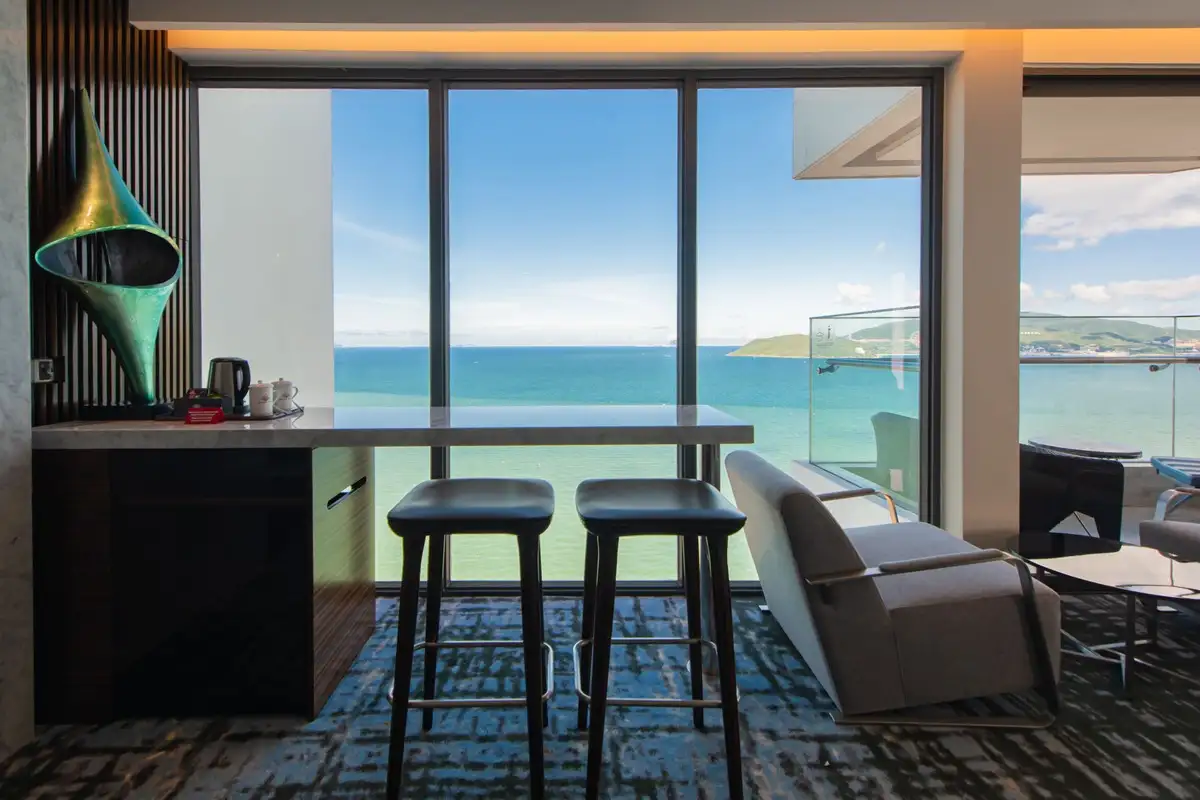 Hình ảnh minh họa: Queen Ann Suite Ocean View Balcony