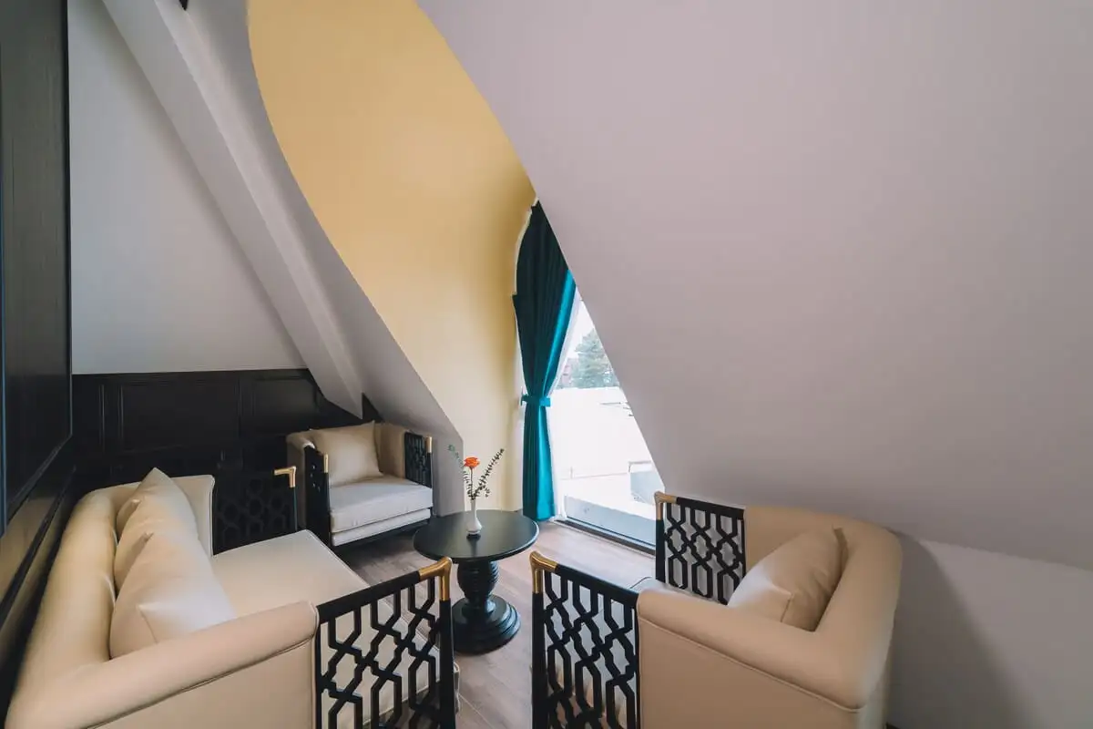 Hình ảnh minh họa: Executive Suite