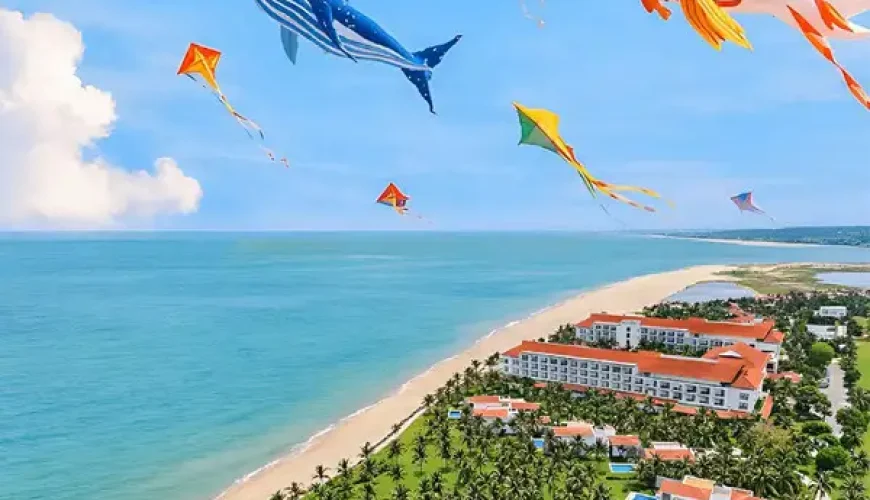 Hình ảnh minh họa: Lễ Hội Diều & Pool Party 2026 | Mùa Hè Rực Rỡ Tại Renaissance Danang Hoi An Resort & Spa