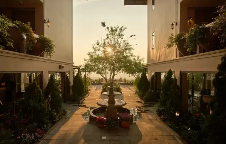 Signature by M Village The Valley Retreat