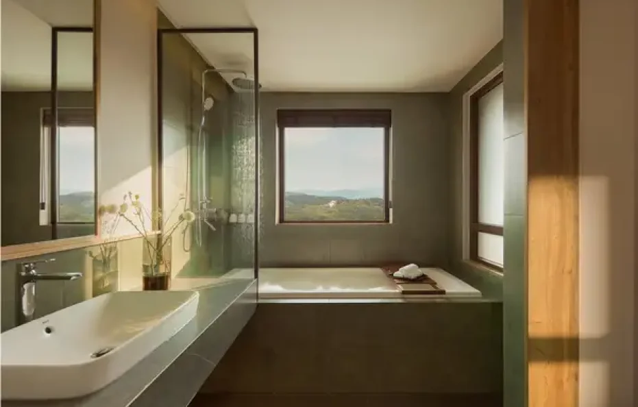 Grand Deluxe Valley View